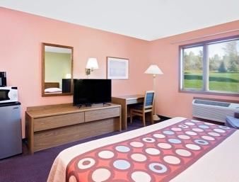 Super 8 By Wyndham Sturgeon Bay Hotel Exterior photo